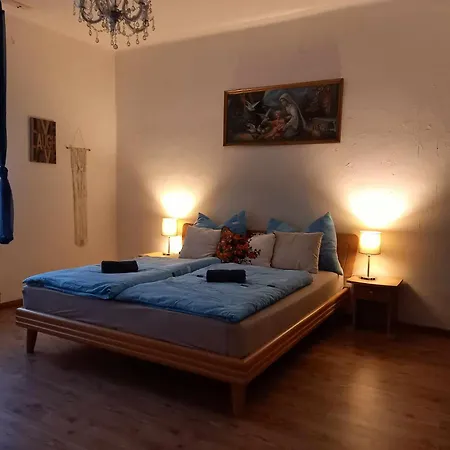 Vidam Haz, A Zoeld Szivue Faluban Sopron Mellett Sopronkovesd